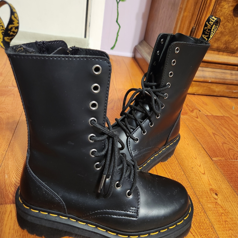 Dr. Martens 1460 Pascal Black Platform Boots - Picture 5 of 5